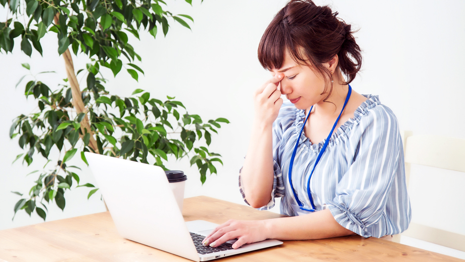画像:昨日は遅くまで起きてたの?